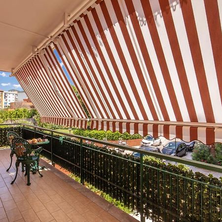 Domus Vittoria - The Luxury Quintessence Lägenhet Sorrento Exteriör bild