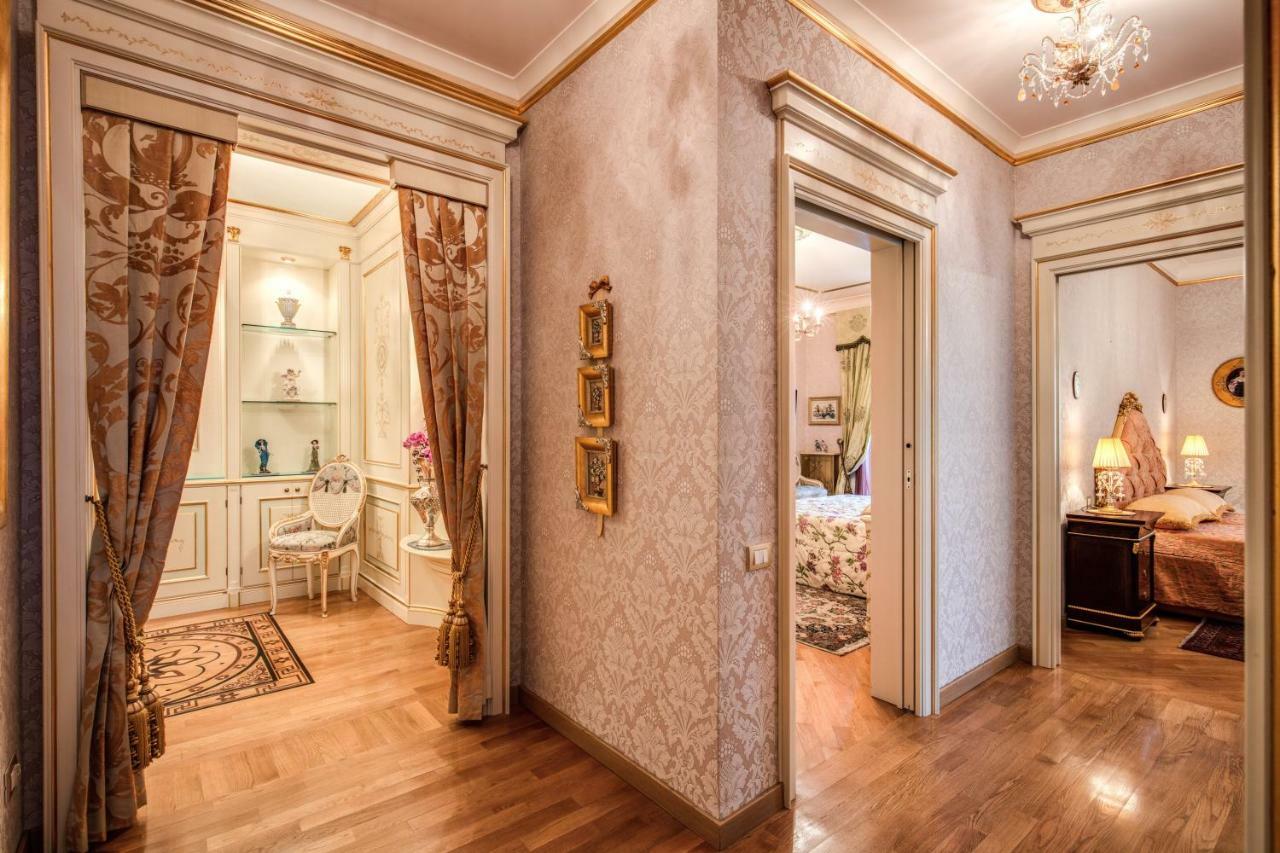 Domus Vittoria - The Luxury Quintessence Lägenhet Sorrento Exteriör bild