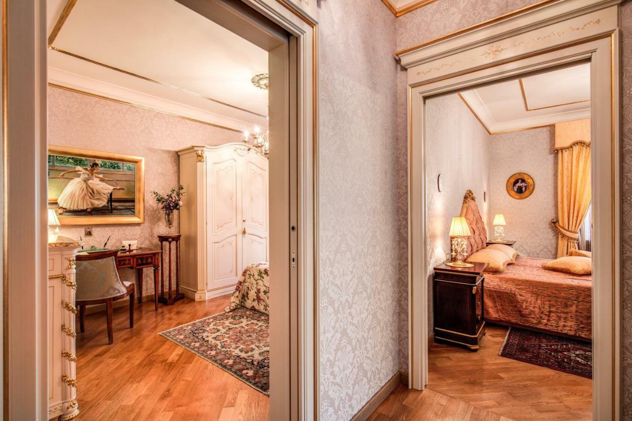 Domus Vittoria - The Luxury Quintessence Lägenhet Sorrento Exteriör bild
