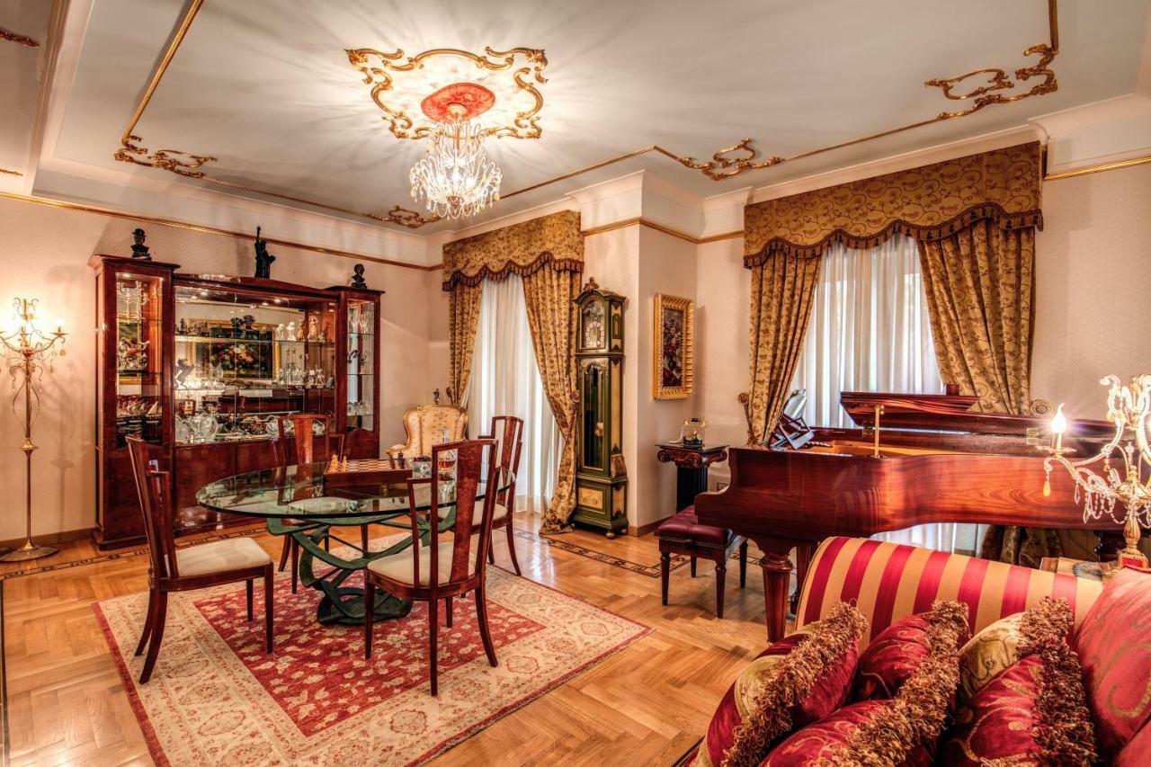 Domus Vittoria - The Luxury Quintessence Lägenhet Sorrento Exteriör bild